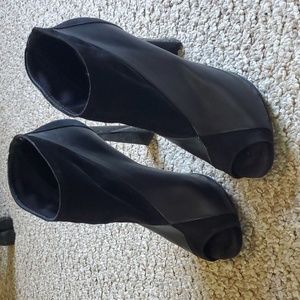 Pierre Hardy bootie size 39.5